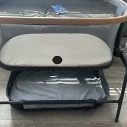 Maxi Cosi Iora bassinet