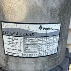 This is a Pentair Clean & Clear cartridge pool filter system. And Pump