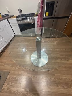 Bellini Modern Living Julia Dining Table