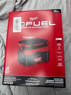 Milwaukee M18 FUEL 2.5 Gal Wet/Dry Vacuum