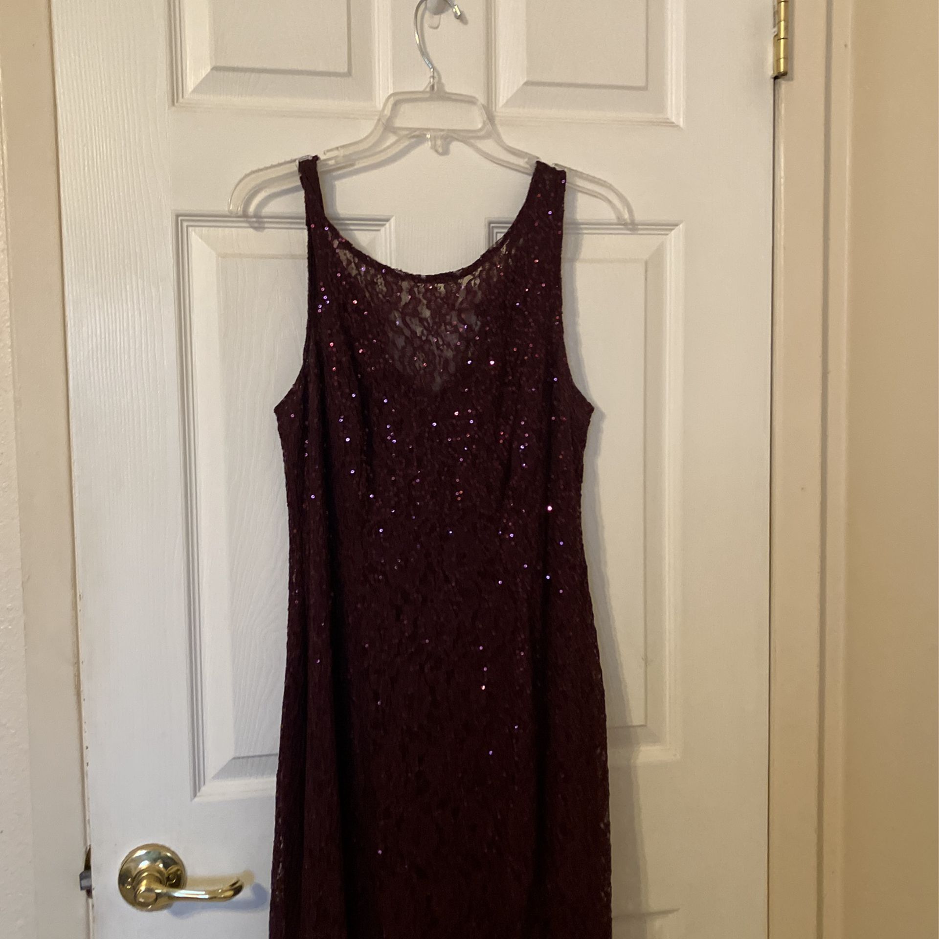 Prom Dress. Color Maroon  Size 16