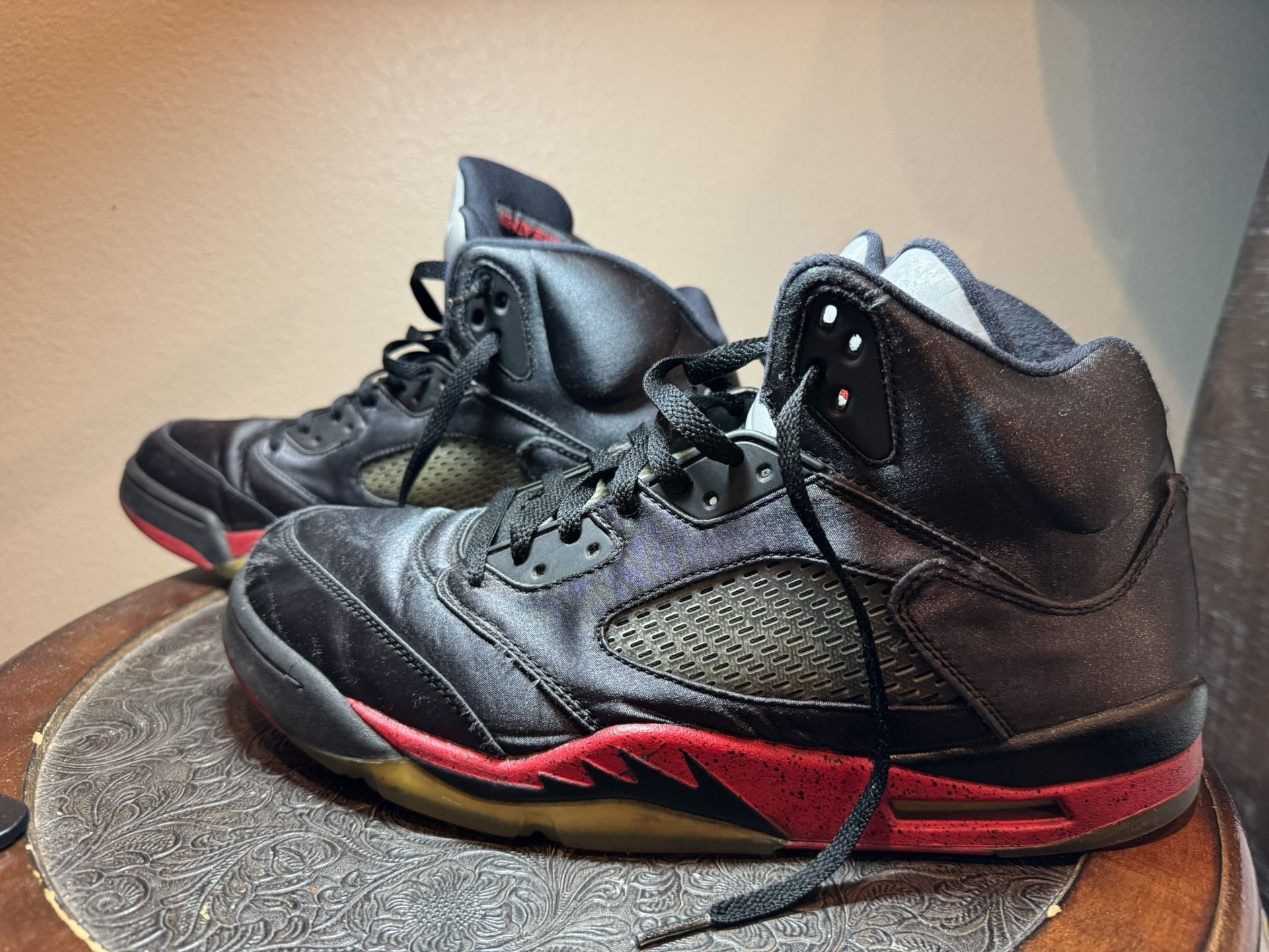 Jordan 5 Metallic