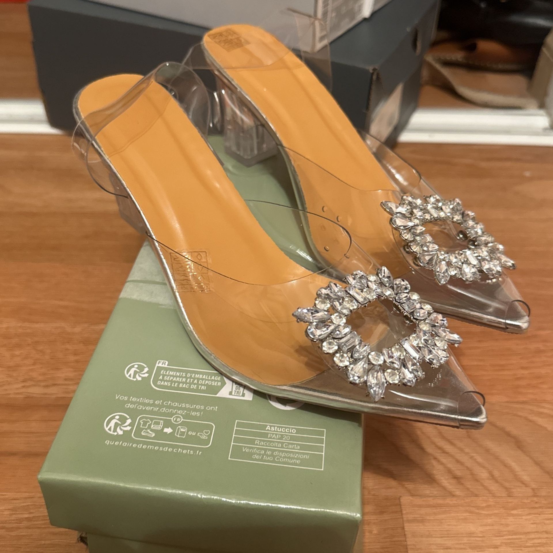 SHEIN Heels Size 41 Women’s 8 Or 7.5