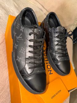 Louis vuitton mens sneakers 38