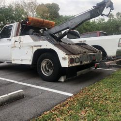 1984 Chevrolet C/K 30