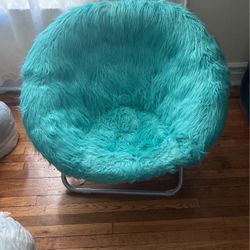 Furry Turquoise Round Chair