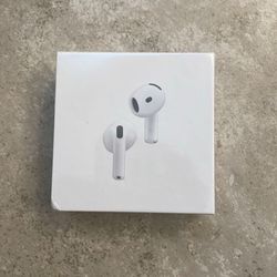 AirPods 4 (Active Noise Cancellation) – Like New