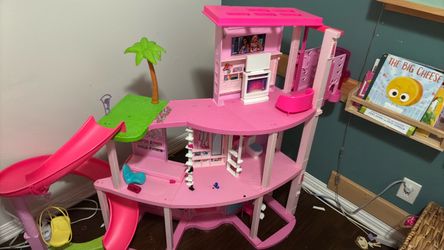 Barbie Dream House
