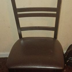 Table Chairs 