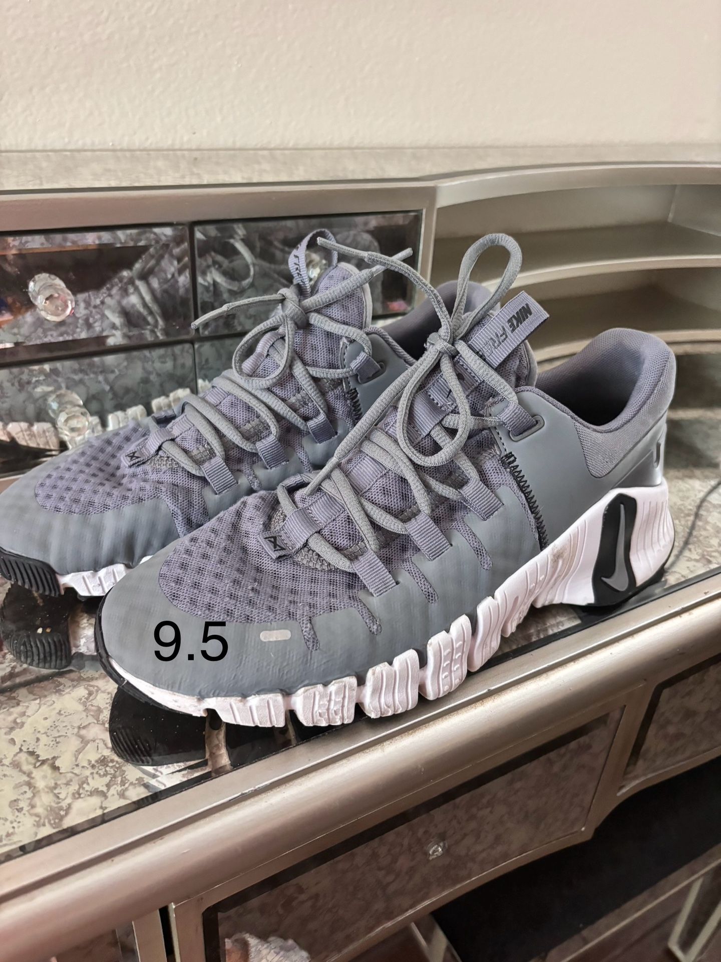 Nike Tenis 9.5
