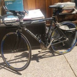 Trek Road Bike 5200 Series