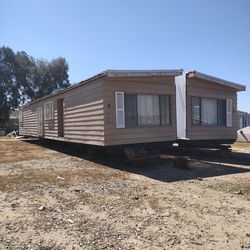 Mobile home / manufactured home