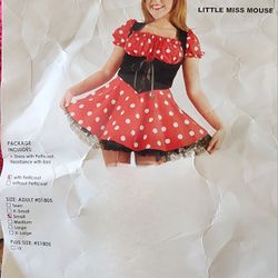 Adult Halloween Costumes 🎃 $45 Each