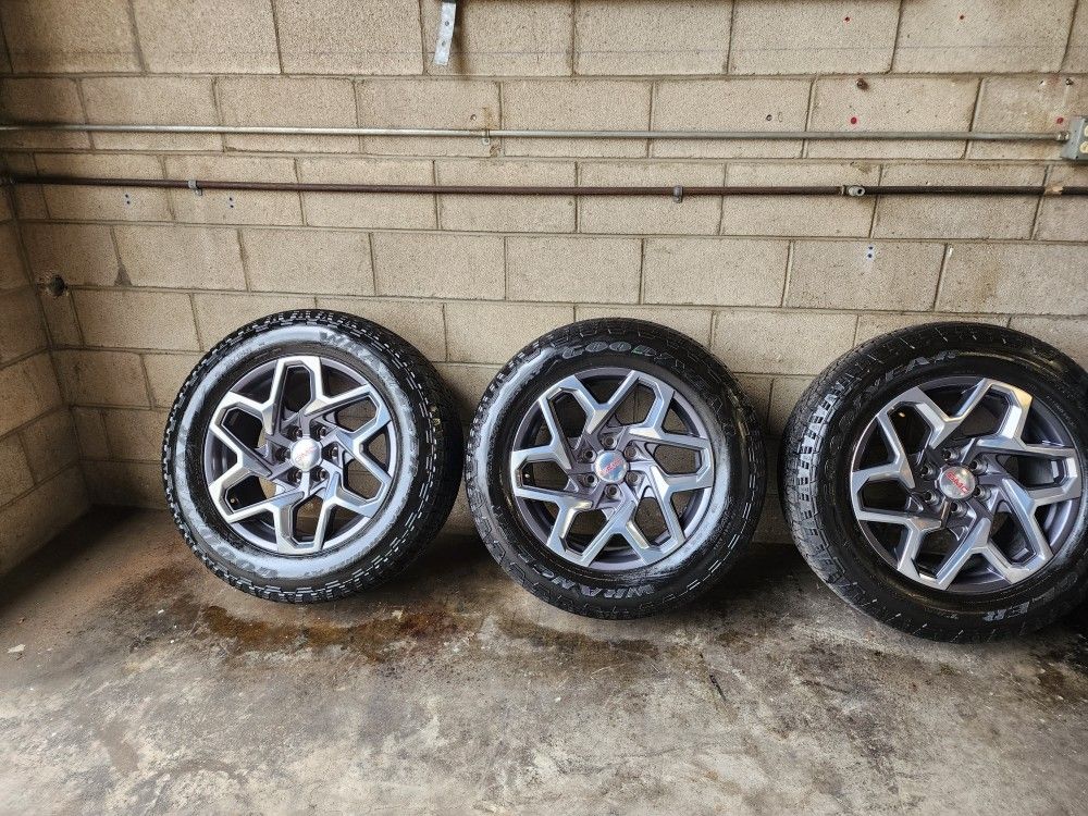 Gmc Rims and Tires $1400 Rims Are Brand New From A 2023 GMC SIERRA for ...