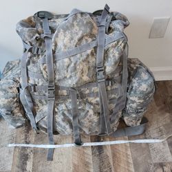 2 Molle II Large Rucksacks with Frames