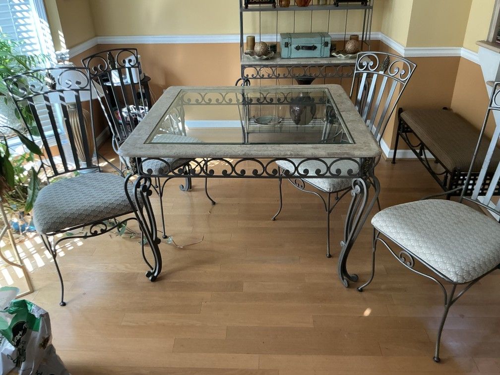 Dining Set