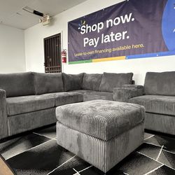 Gray Sectional sofa w/ cupholders & USB Ports
