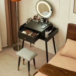 Black Makeup Vanity Table Set with Stool, Vanity Table with Mirror and Light Power Outlet, Adjustable