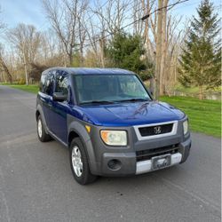 2004 Honda Element