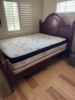 Queen Bed Frame n Matress