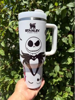 Pikachu Tumbler 40 oz