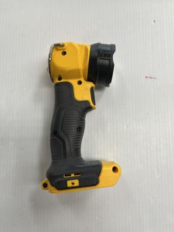 DEWALT DCL040 FLASHLIGHT, NO BATTERY TOOL ONLY