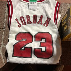 Michael Jordan jersey brand new