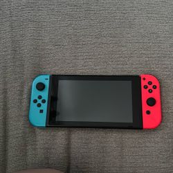Nintendo Switch Only Used 3-4 Times Fresh No Damage 