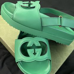Gucci Women’s Interlocking G Sandal Size 8.5