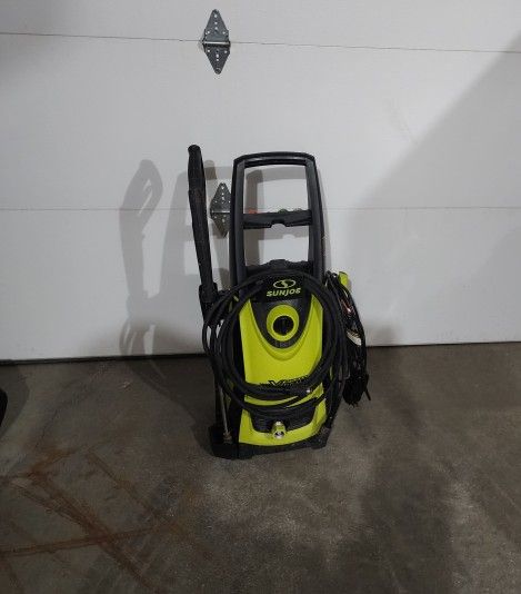 Sunjoe Pressure washer
