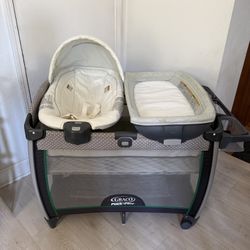 Graco Pack-N-Play Suite