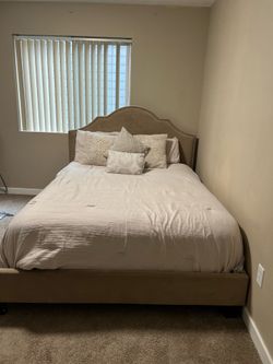 Beds & Mattress, boxspring, sheet Pillows