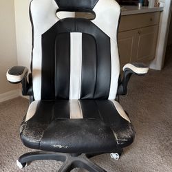 Free Chair