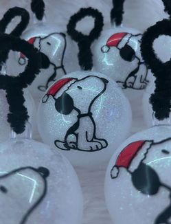Snoopy Santa Hat Christmas Ornaments