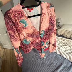 Women’s Top