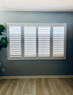 Custom Interior Wood Shutters. Install Included. Persianas De Madera. Best Pricing. We Service All of Southern California. 951-573-2560