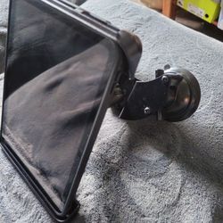 GLASS MOUNT FOR IPAD/TABLET