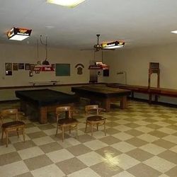 1930S Shuffleboard Table 22 Foot Long with Electronic scoreboard