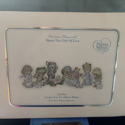 Precious Moments Nativity Set - Collectible