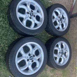 205 50 16 Like New Set Tires With Rims Mini Cooper Tires Have Like New Tread Left 