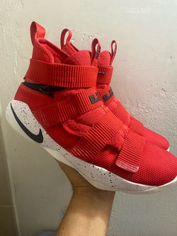 Nike LeBron Soldier 11 TB 'University Red' size 12.5