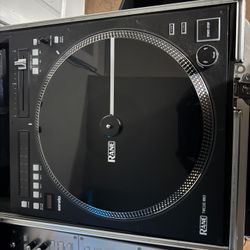 DJ Controller And Mixer