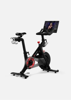 peloton interactive indoor cycle bike pl01