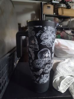 Metal hydrapeak cup