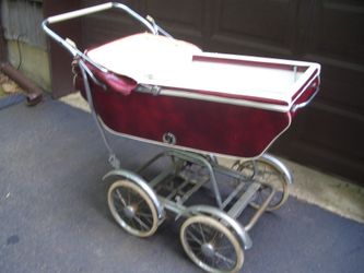 Classic Baby Carriage -Excellent Condition