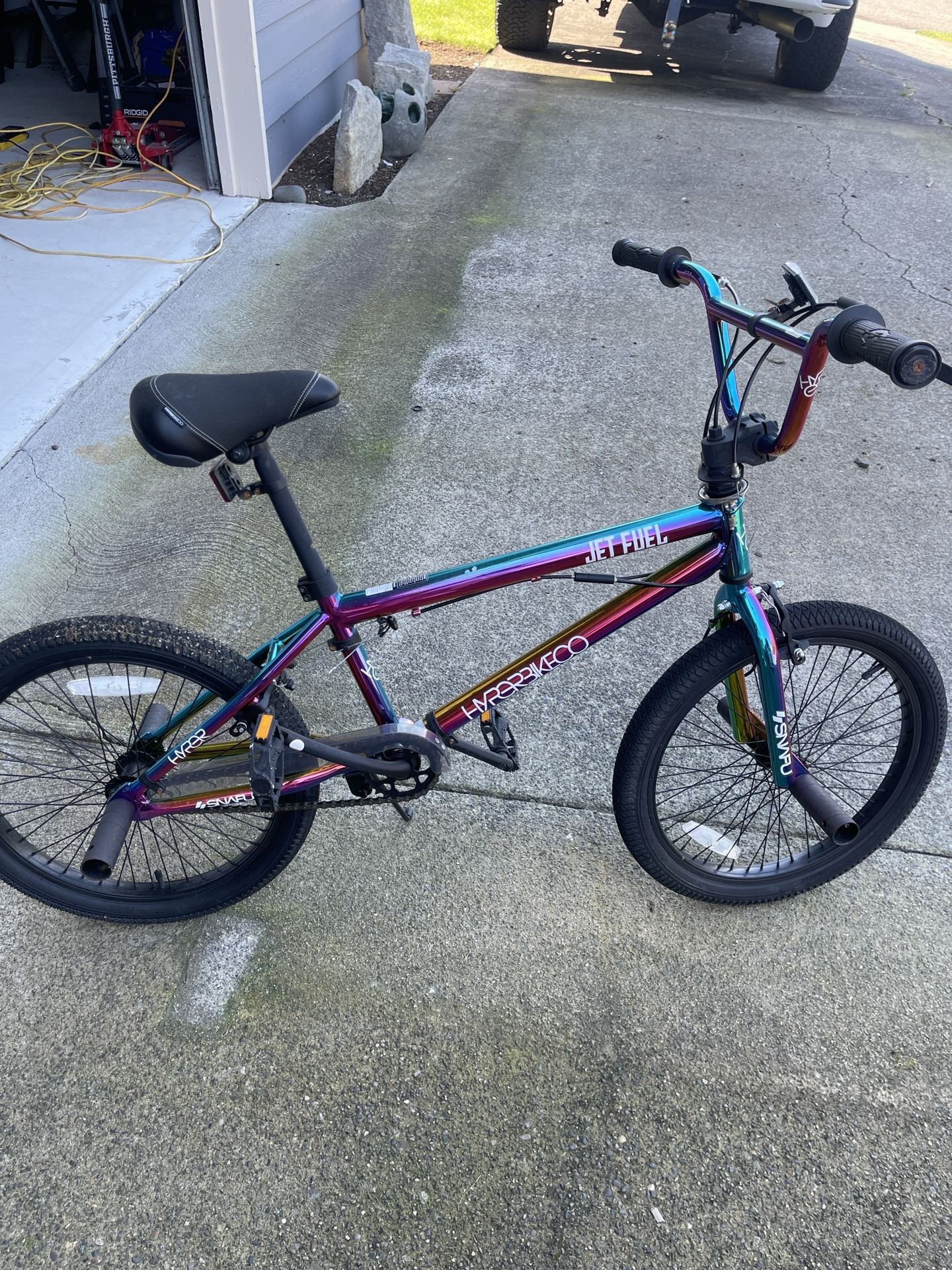 Hyper Bicycles “Jet Fuel” BMX bike