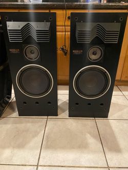 10” Kenwood floor speakers 3-way