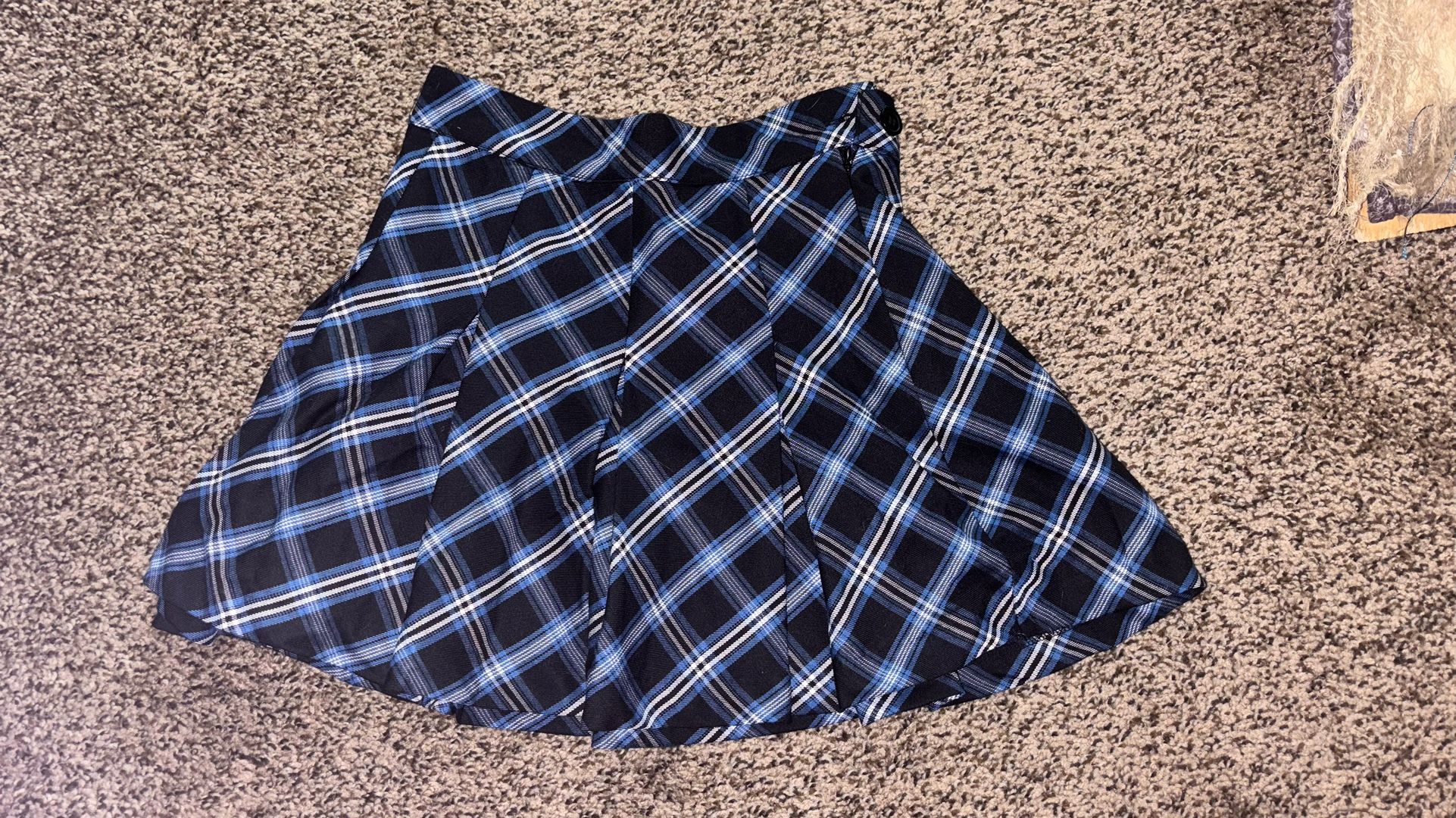 Size 0 Blue & Black Plaid Skirt