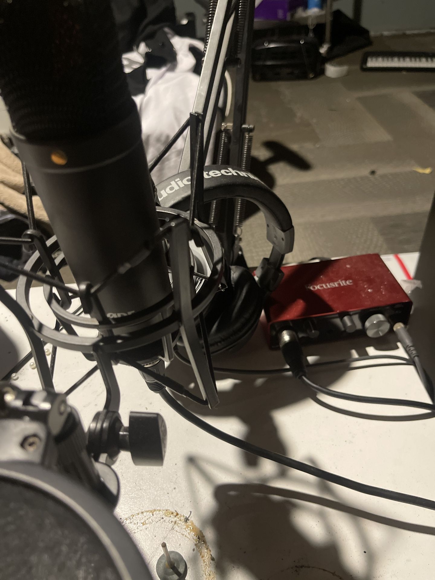 Rode Nt-1 Focusrite And Audio Technica Headphones