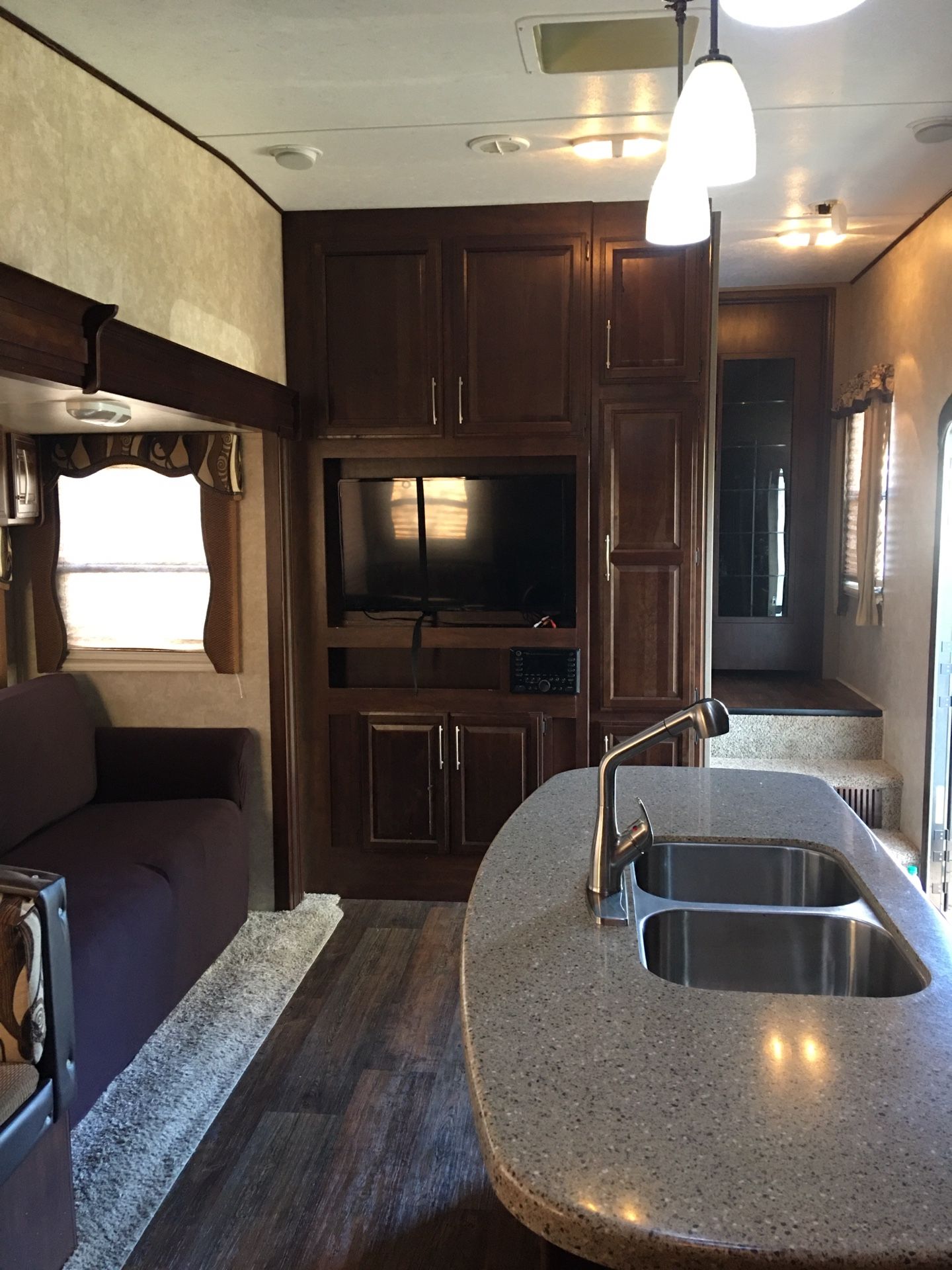 2015 Cougar 320QBS Bunkhouse 5th wheel for Sale in Everett, WA OfferUp